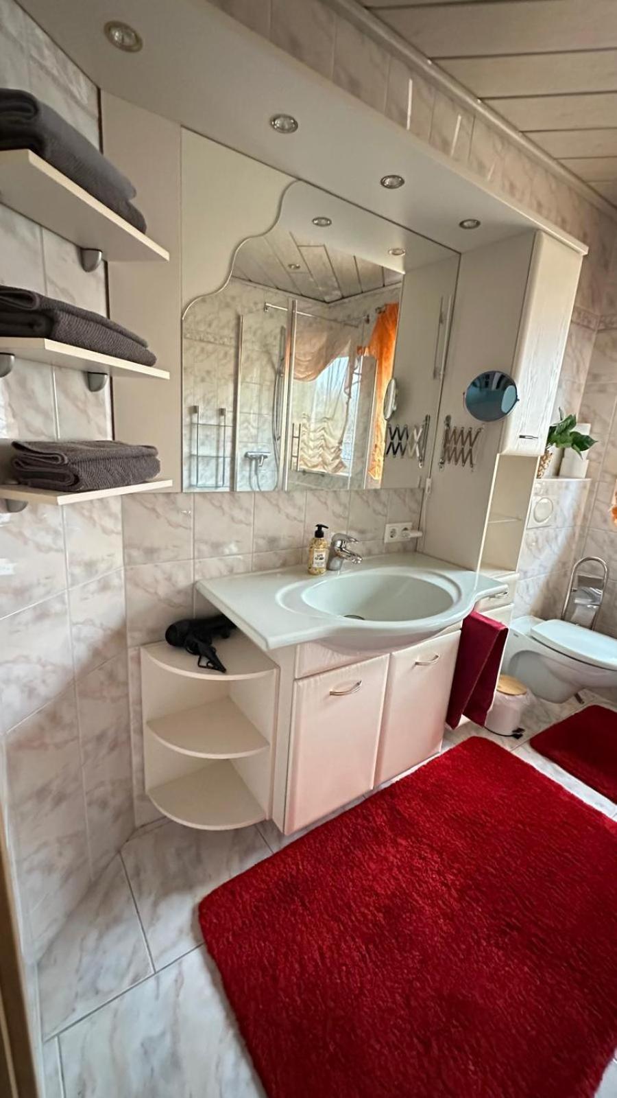 אנסבאך Attraktive 3 Zimmer Wohnung In Ruhiger Lage מראה חיצוני תמונה